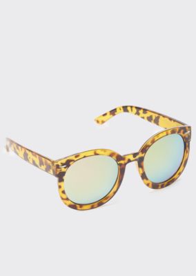 thick tortoise shell glasses